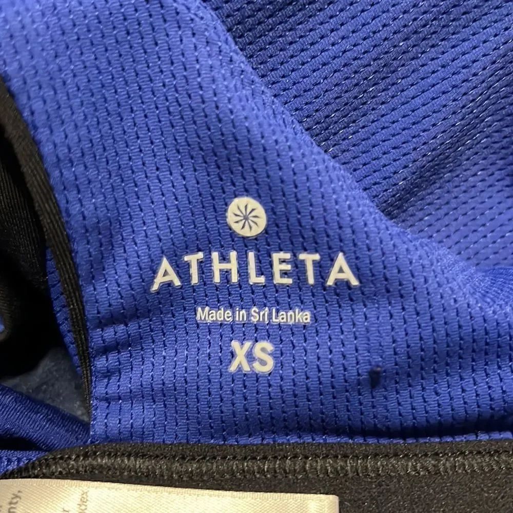 Athleta Running Top  - Picture 4 of 5